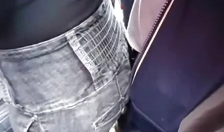 แค่พูดถึงก้นอันใหญ่โตนั่นล่ะ คลิป วิดีโอ sex