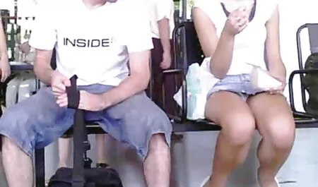 ไอ้เพื่อนจะพาเราออกไป หนัง xxx วิดีโอ